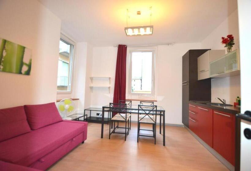 Guesthouse University By Lr   Self Check In