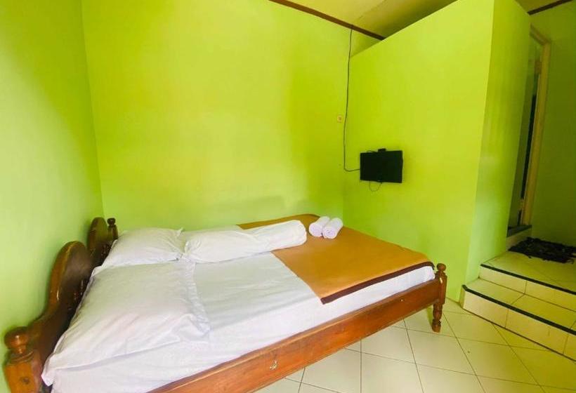 בית מלון כפרי Gerung 1 Near Alun Alun Nganjuk Mitra Reddoorz