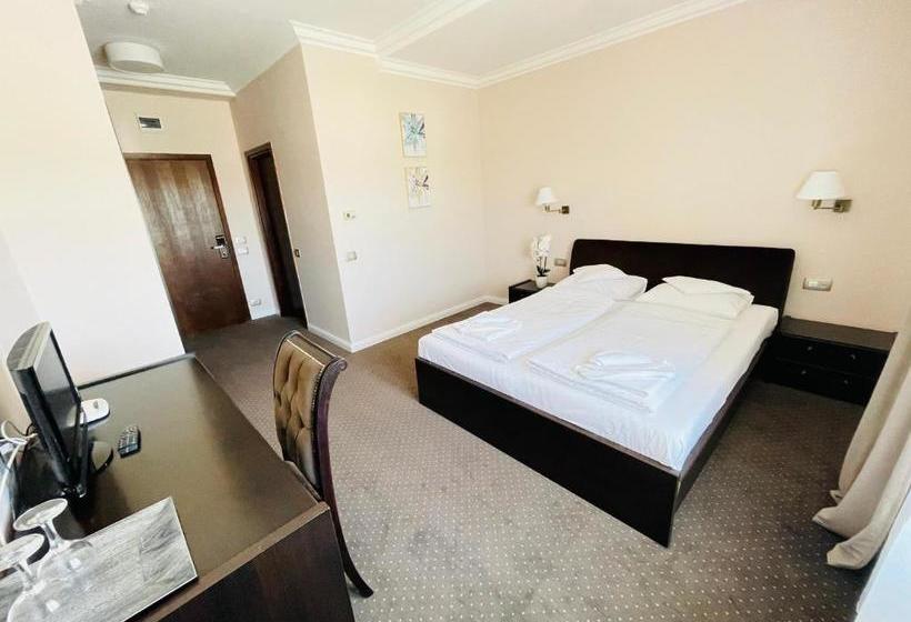 ホテル Opal Zalau