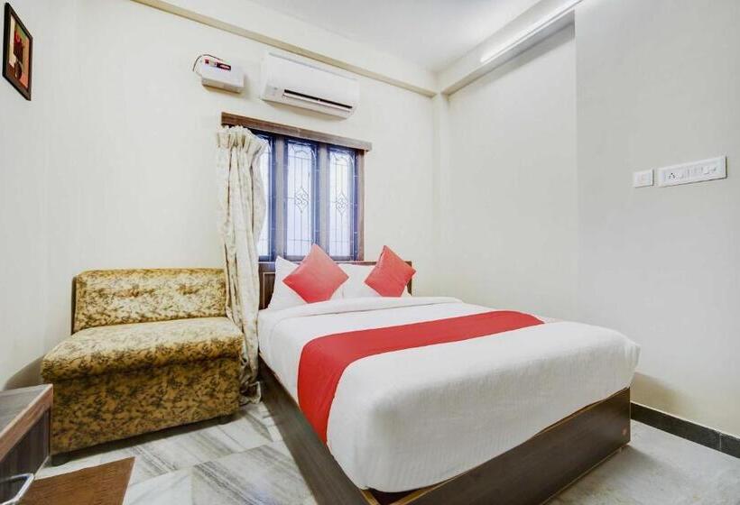 호텔 Oyo 80300 Almighty Homes