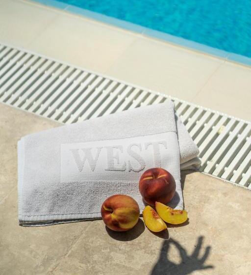 هتل West House Exclusive