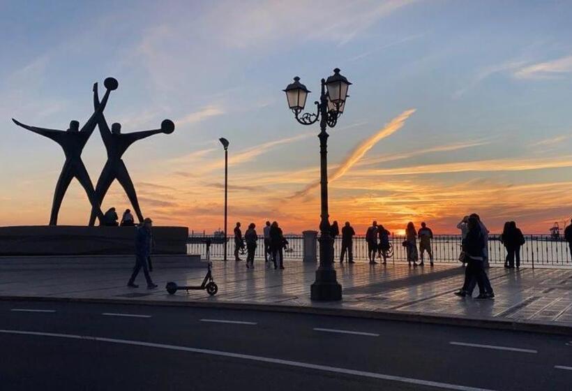 بنسيون A Mare Exclusive Rooms & Suites