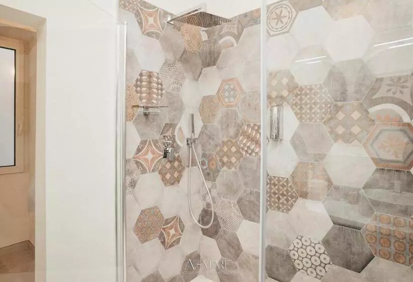 پانسیون A Mare Exclusive Rooms & Suites