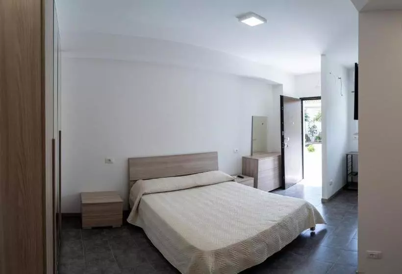 Majatalo Prestige House 4