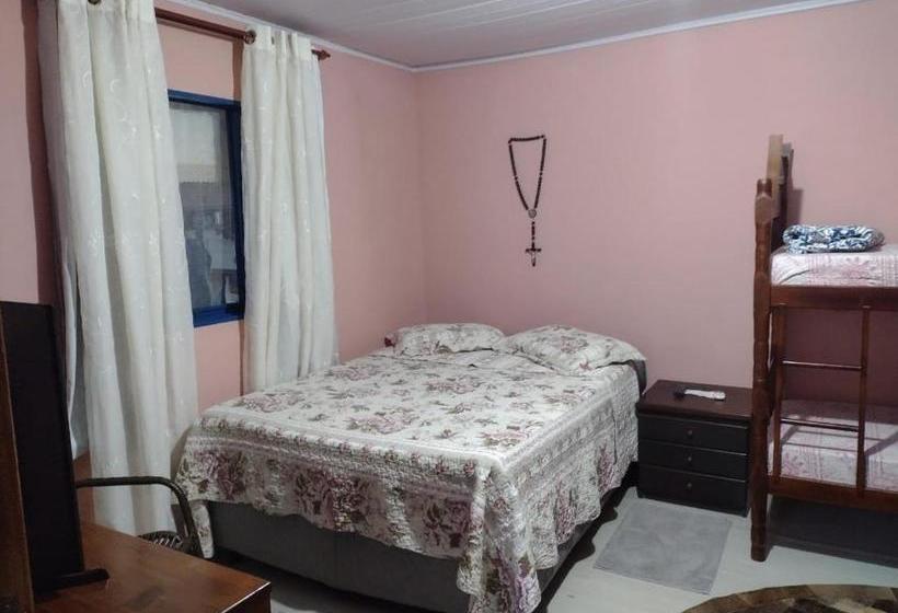 펜션 Rancho Velho Tropeiro