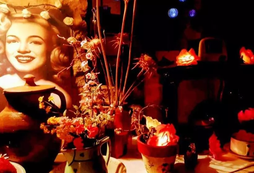 پانسیون Room In Lodge   Romantic Getaway To Cuenca The Fifth