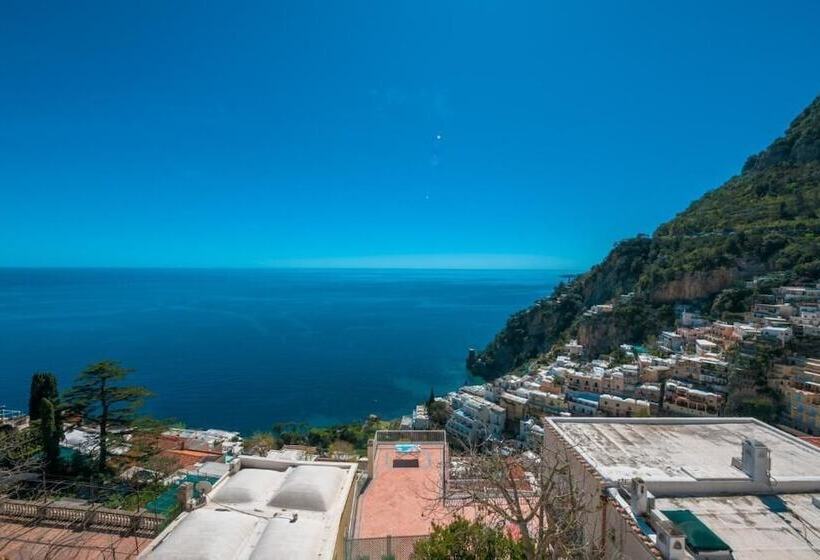 ペンション Villa Fortuna