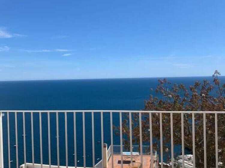 ペンション Villa Fortuna