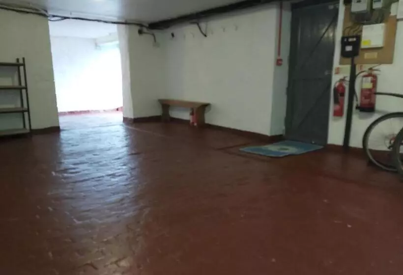 Riverbank Bed And Breakfast