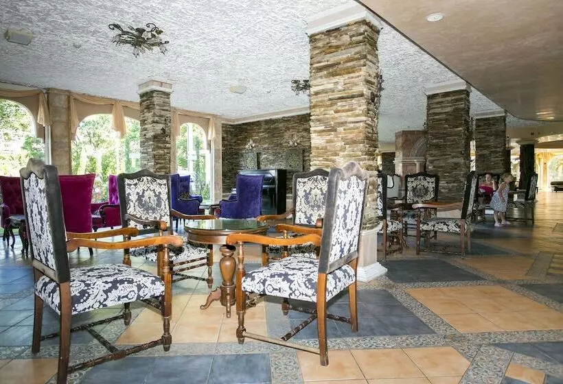 Andalucia Beach Hotel   All Inclusive