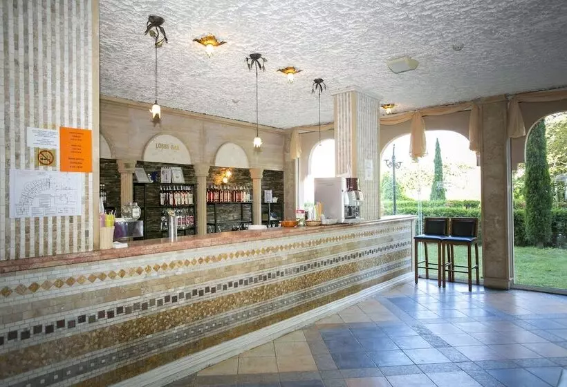 Andalucia Beach Hotel   All Inclusive