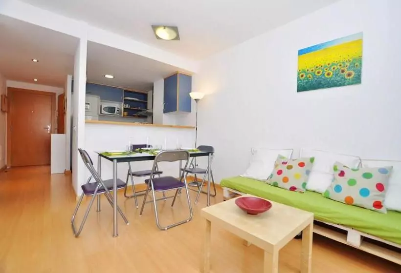 Apartamentos Royal Marine