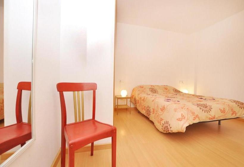 Apartamentos Royal Marine