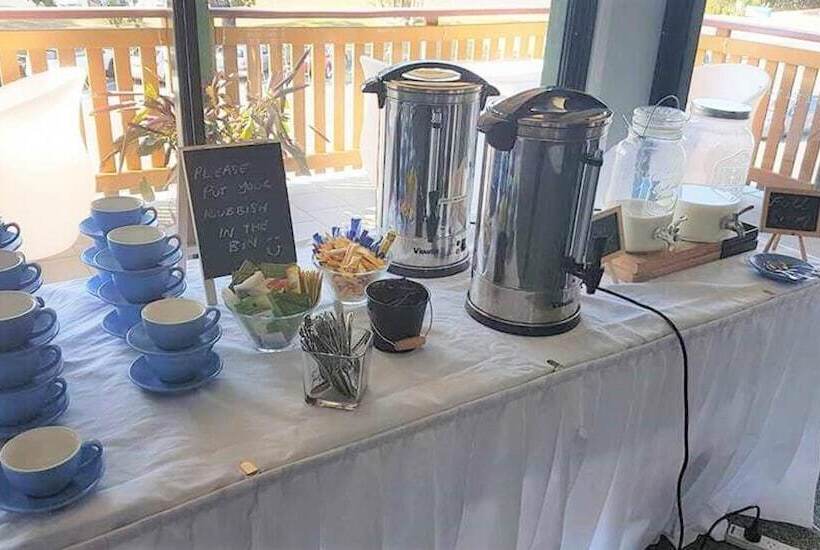 Bayswater Tweed Motel