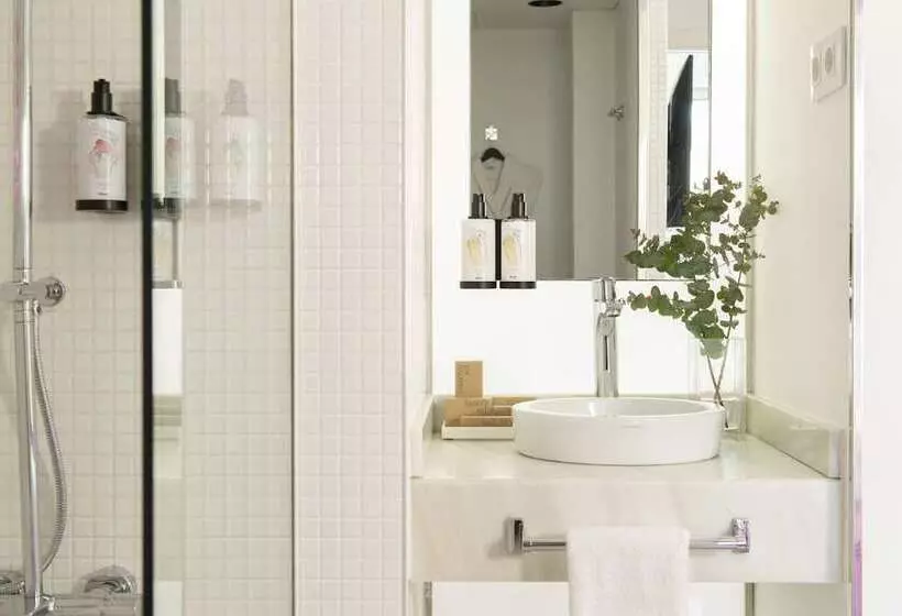 Отель Allegro Barcelona