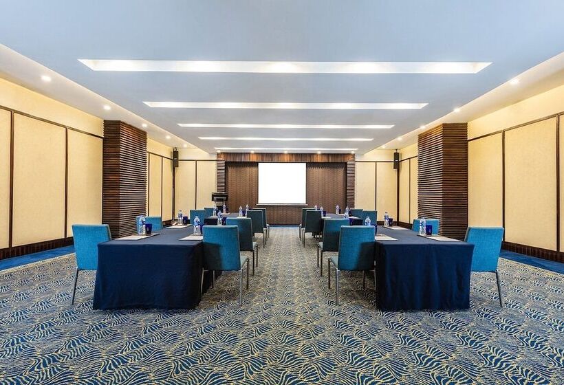 Crowne Plaza Foshan, An Ihg Hotel   Canton Fair Free Shuttle Bus