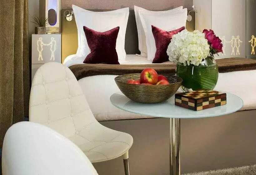 ホテル Gabriel Paris