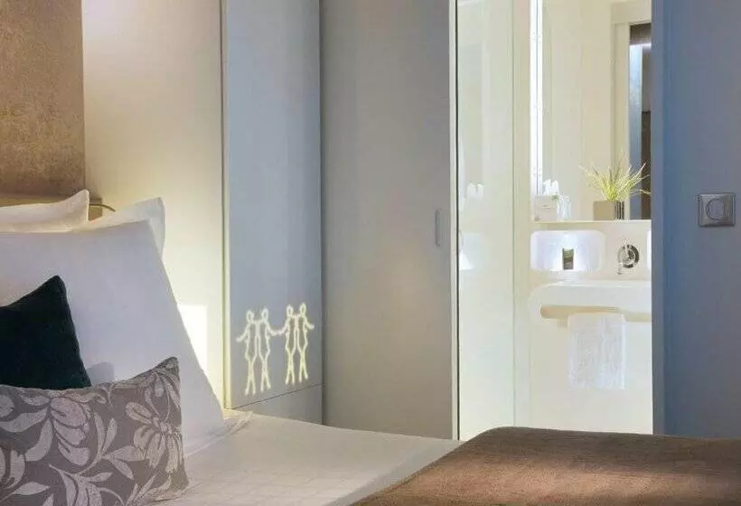 ホテル Gabriel Paris