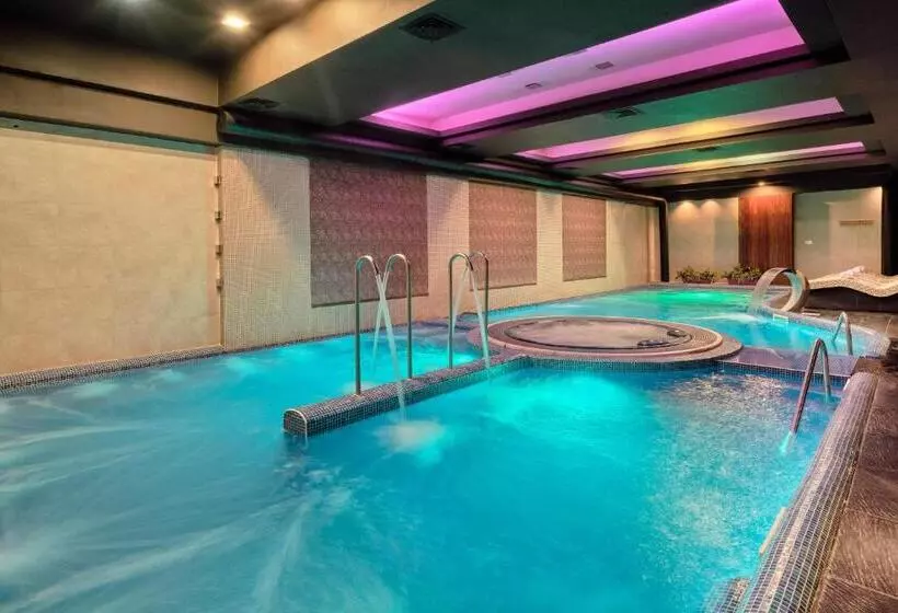 Grand Hotel Bansko Fitness & Spa