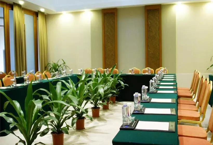 Hotel Hillview Golf Resort Dongguan