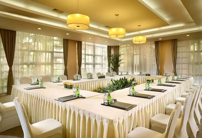 Hotel Hillview Golf Resort Dongguan