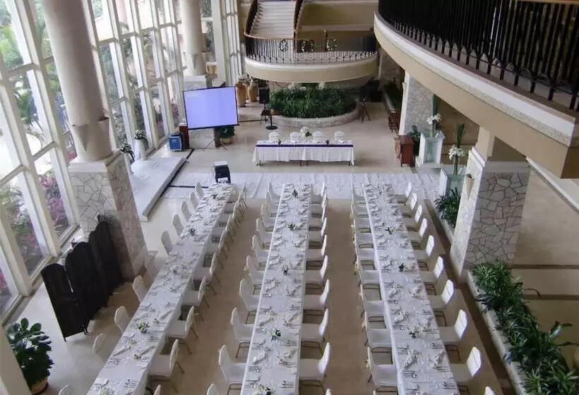 Hotel Hillview Golf Resort Dongguan