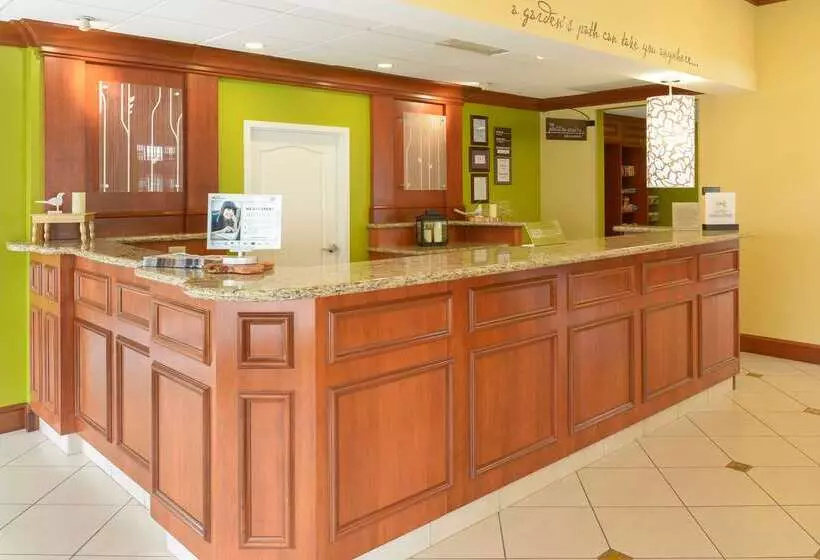 בית מלון כפרי Hilton Garden Inn Joplin