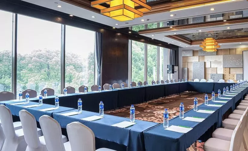 בית מלון כפרי Holiday Inn Changzhou Wujin, An Ihg