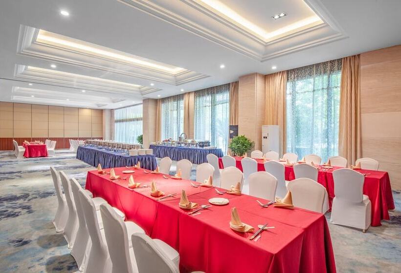 בית מלון כפרי Holiday Inn Changzhou Wujin, An Ihg