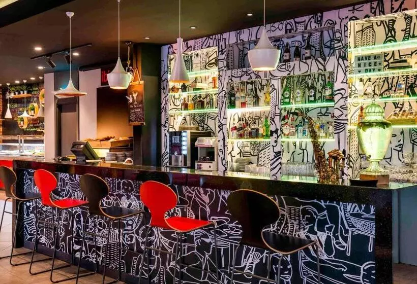 ホテル Ibis Istanbul Zeytinburnu