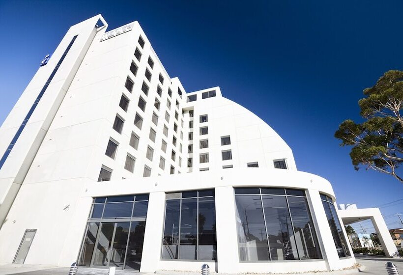 Отель Mantra Melbourne Airport