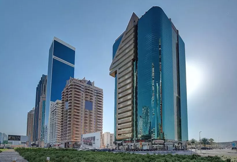 هتل Number One Tower Suites