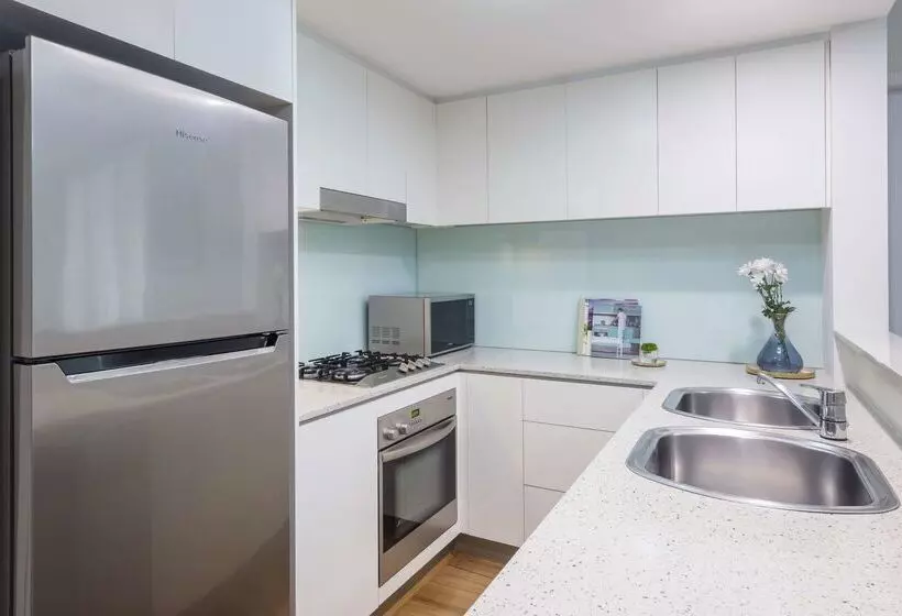 호텔 Oaks Brisbane Casino Tower Suites