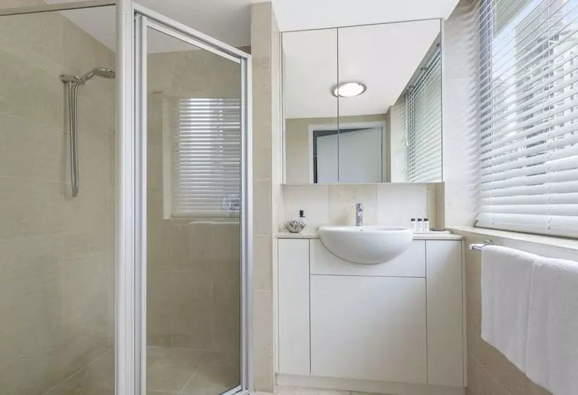 호텔 Oaks Brisbane Casino Tower Suites