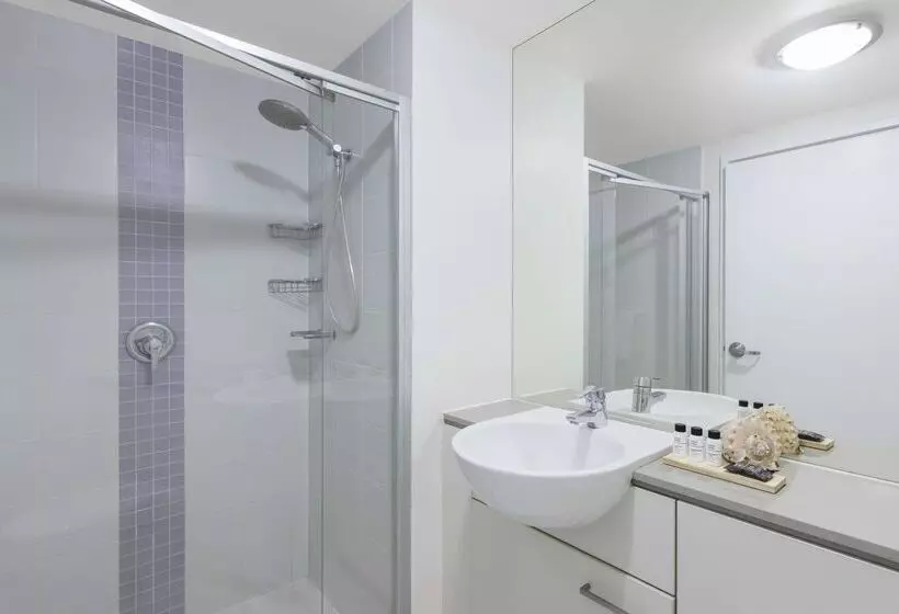 호텔 Oaks Brisbane Casino Tower Suites