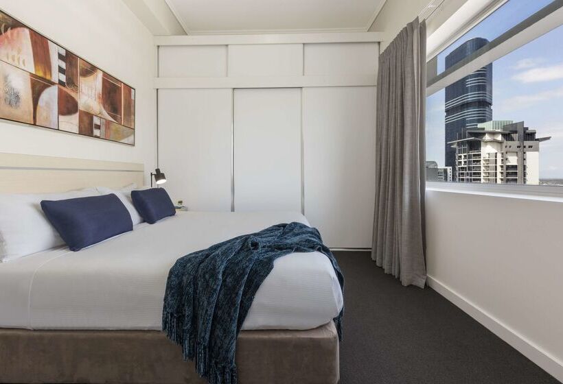 호텔 Oaks Brisbane Casino Tower Suites