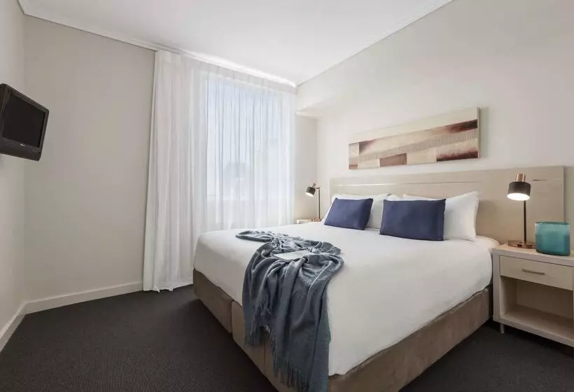 호텔 Oaks Brisbane Casino Tower Suites