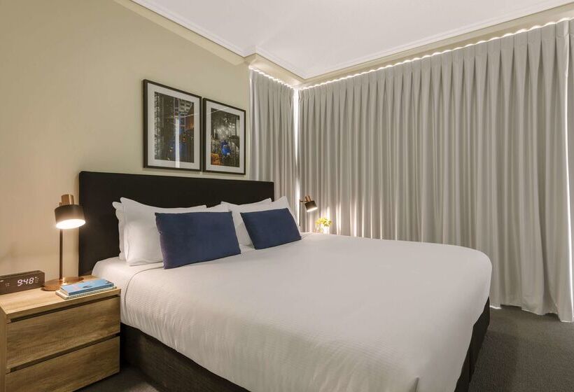 호텔 Oaks Brisbane Casino Tower Suites