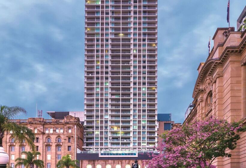 호텔 Oaks Brisbane Casino Tower Suites