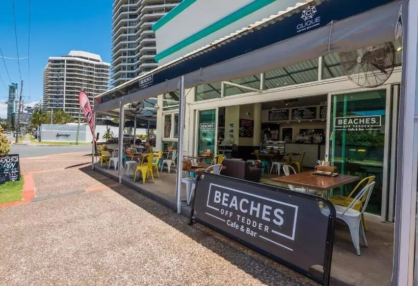 호텔 Pacific Views Resort