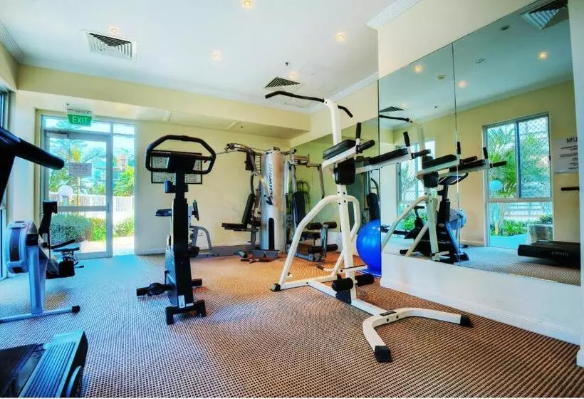 호텔 Pacific Views Resort