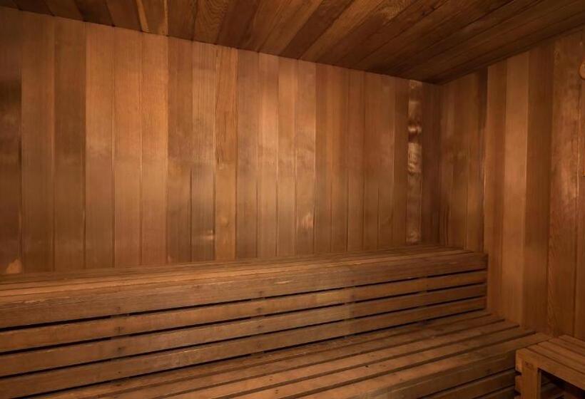 Szálloda Pacific Views Resort