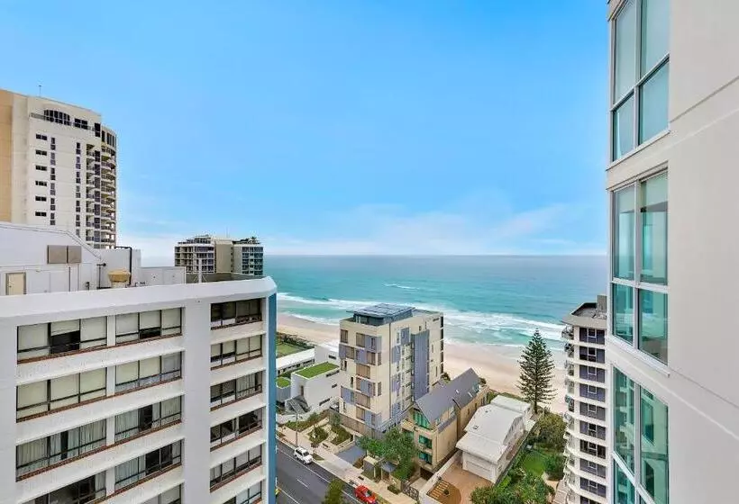 호텔 Pacific Views Resort