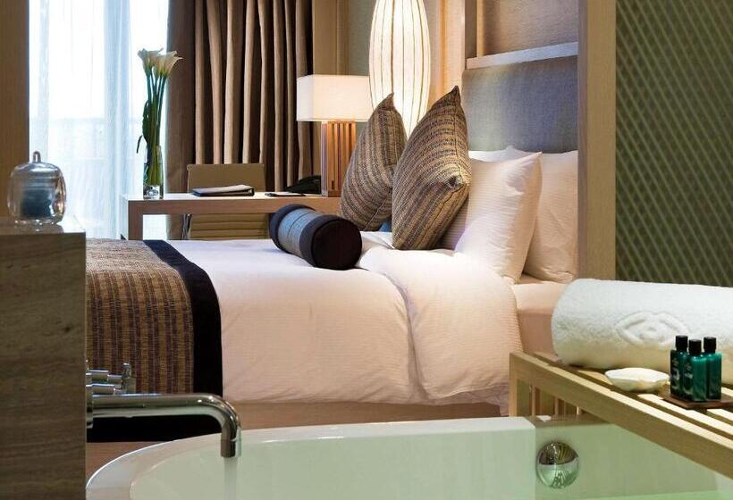 Otel Shanghai Sheshan Oriental Handwritten Collection