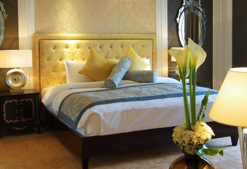 Otel Shanghai Sheshan Oriental Handwritten Collection