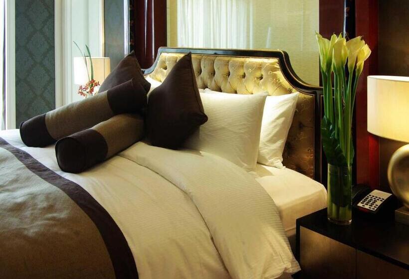 Otel Shanghai Sheshan Oriental Handwritten Collection