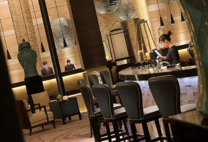 Otel Shanghai Sheshan Oriental Handwritten Collection