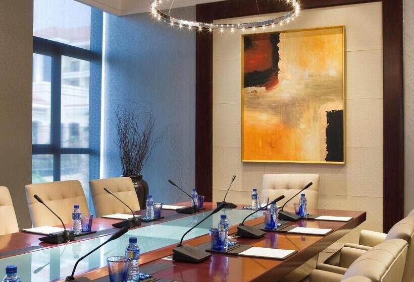 Otel Shanghai Sheshan Oriental Handwritten Collection