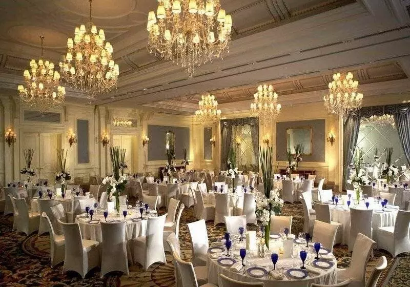 Отель The Ritzcarlton, Beijing