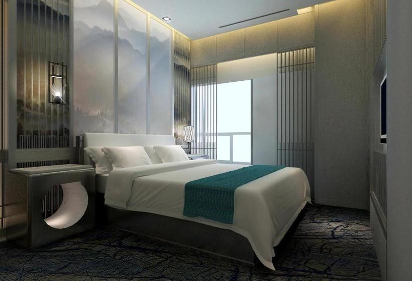 Otel Xiongchu International